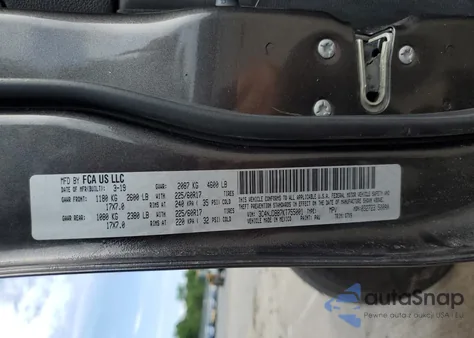 2019 Jeep Compass Latitude z USA, uszkodzony, nr VIN 3C4NJDBB7KT755001